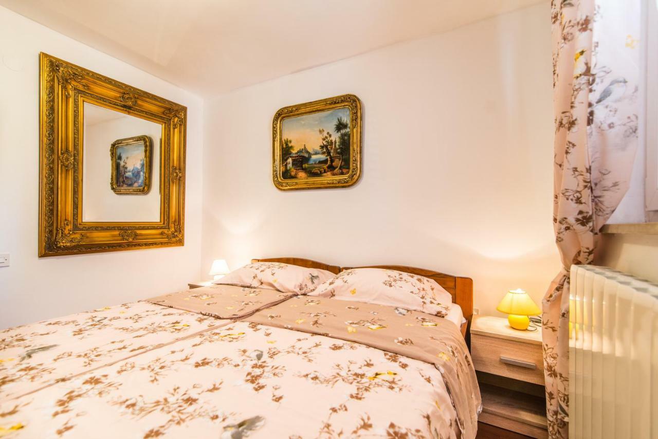 Apartmani Marina Porec Poreč Exterior foto