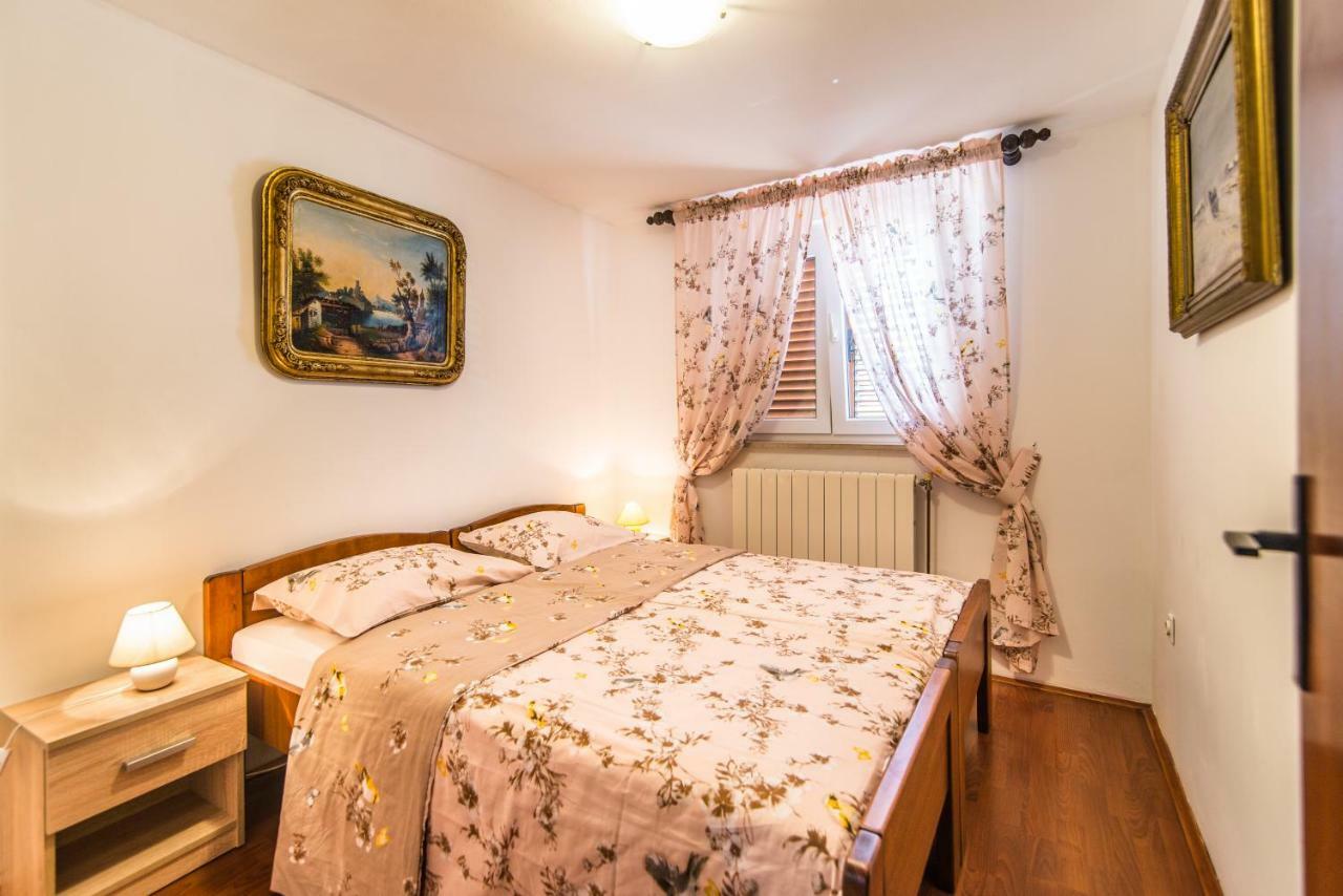 Apartmani Marina Porec Poreč Exterior foto